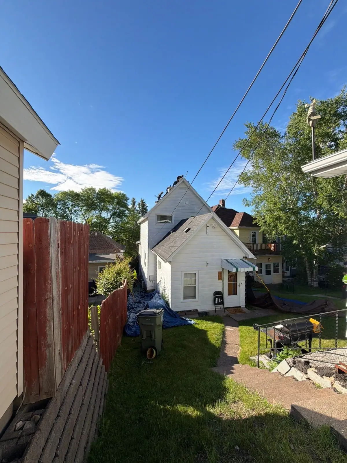 New roof being installed on a Saginaw, Minnesota home
