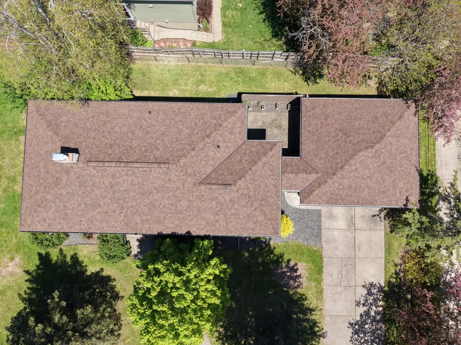 Completed hip and gable roof on a single-storey home